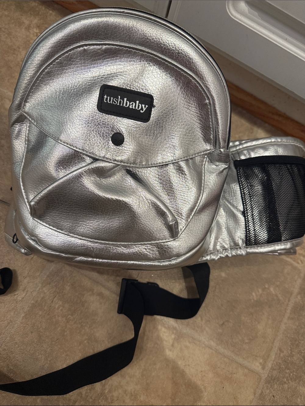 tushbaby Silver Metallic Kids Hip Seat Carrier Bag